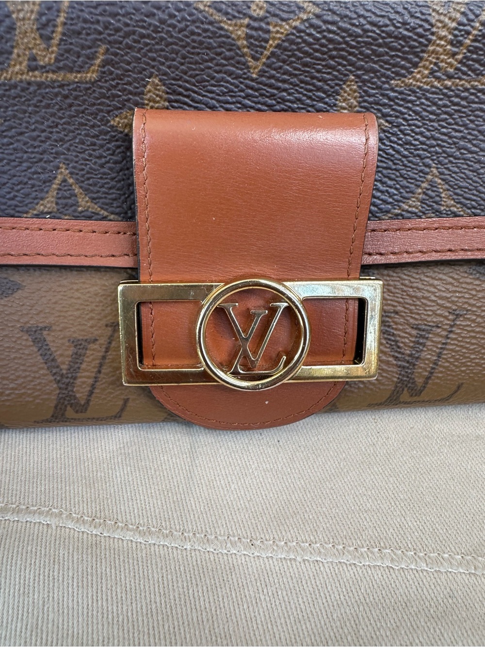 Louis Vuitton Monogram Canvas Dauphine Wallet with Tan Leather Trim - Picture 5 of 7